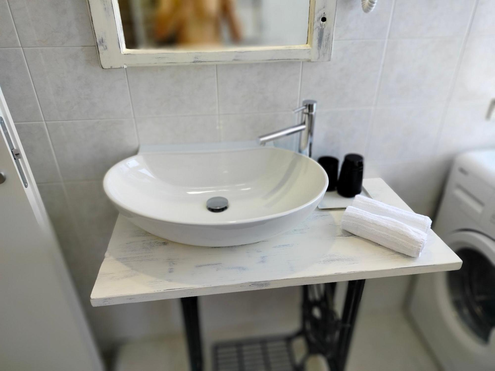 Sweetheart Apartment Busto Arsizio Exterior foto